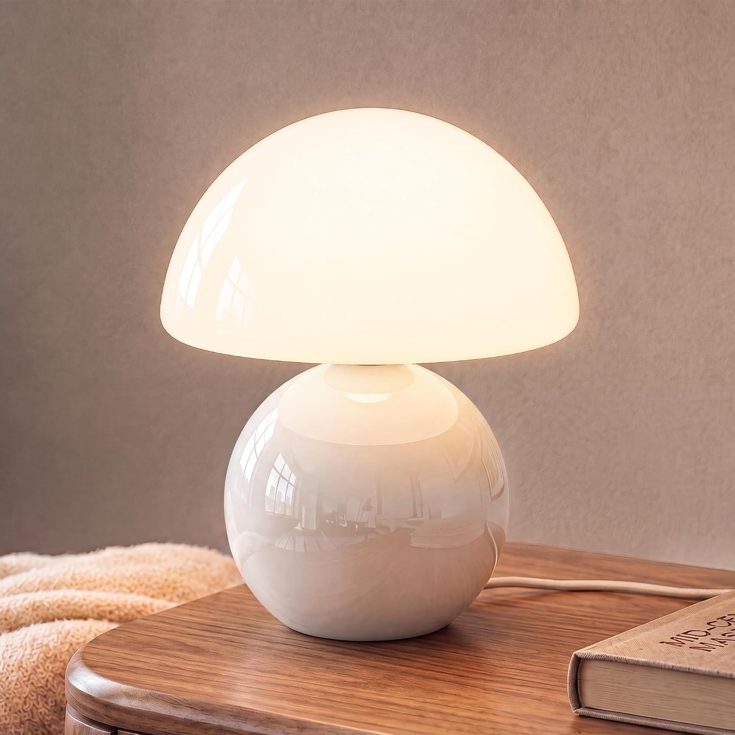 Retro Ceramic Mushroom Table Lamp with warm 2700K ambient glow